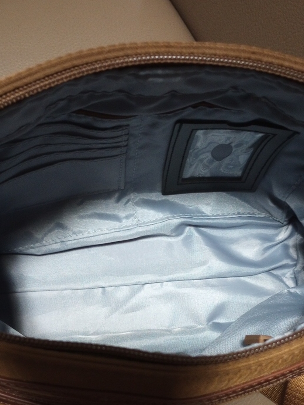 Convertible Bag w/Two Straps - Picture 8 of 16